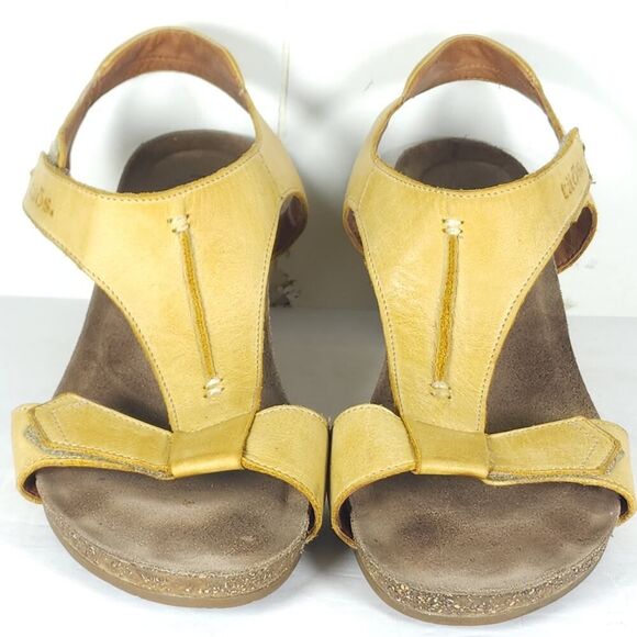 Taos Women’s Sheila EU40 US 9-9,5 Yellow Leather T Strap Open-Toe Wedge Sandal - Picture 5 of 16